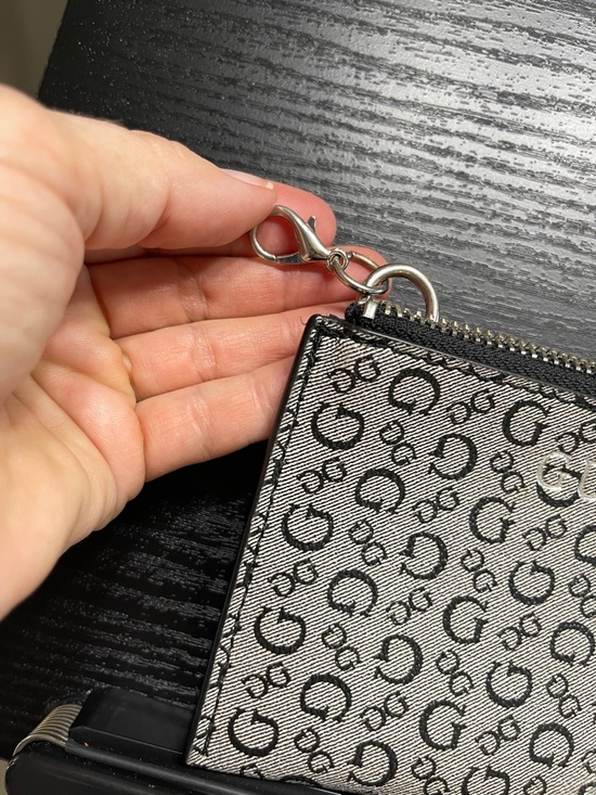 Guess Black & Gray Zip Card Case - Picture 2 of 5